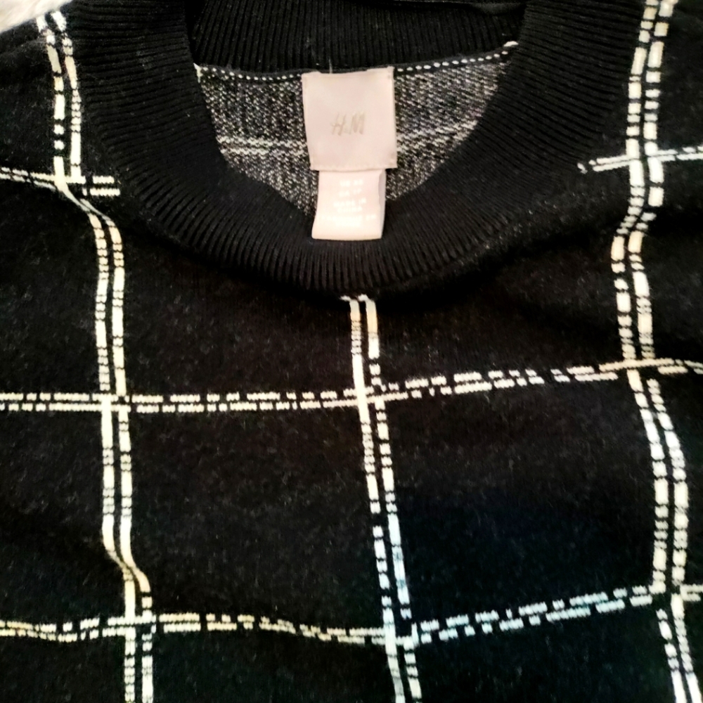 H&M sweater